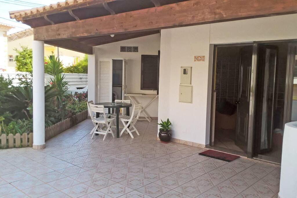 לאגוּ‏ש Nice Studio, Large Terrace & Beautiful Pool מראה חיצוני תמונה